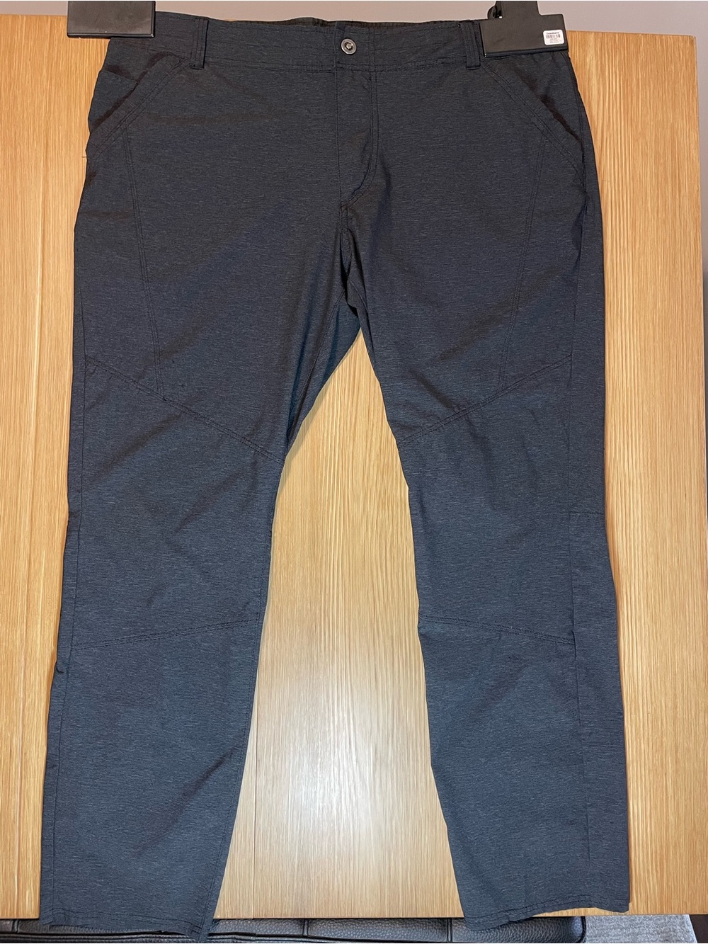 KUHL Pants Sz40 x 32 Dark Charcoal Gray Articulated Knee